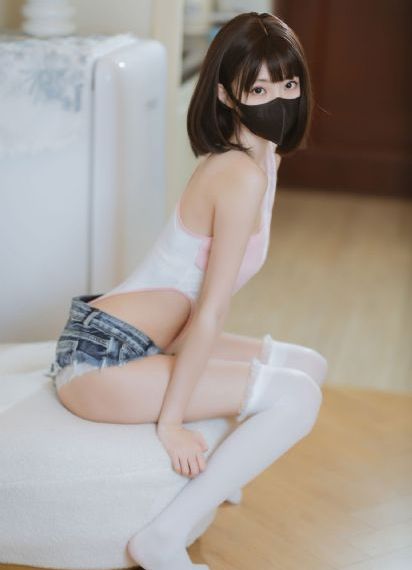 艳尸崔莹在线观看