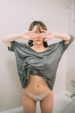 丰满的老女人的伦理