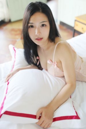 偷玩醉酒熟睡男gay网站