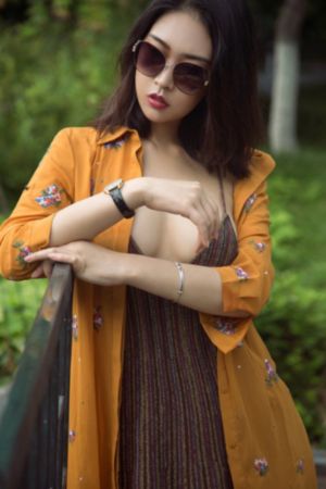 最年轻的小姨子在线观看