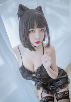 一边亲一边摸韩剧免费观看