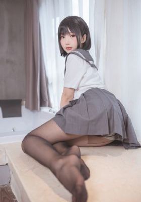 巴黎静子