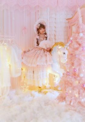 如如影视农场主的三个女儿演